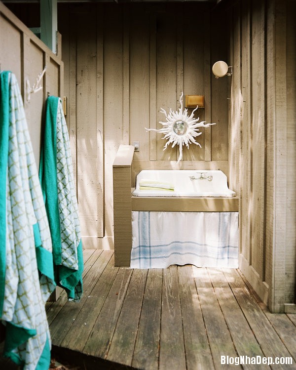 Ngắm những mẫu thiết kế phòng tắm theo style nhiệt đới mát mẻ