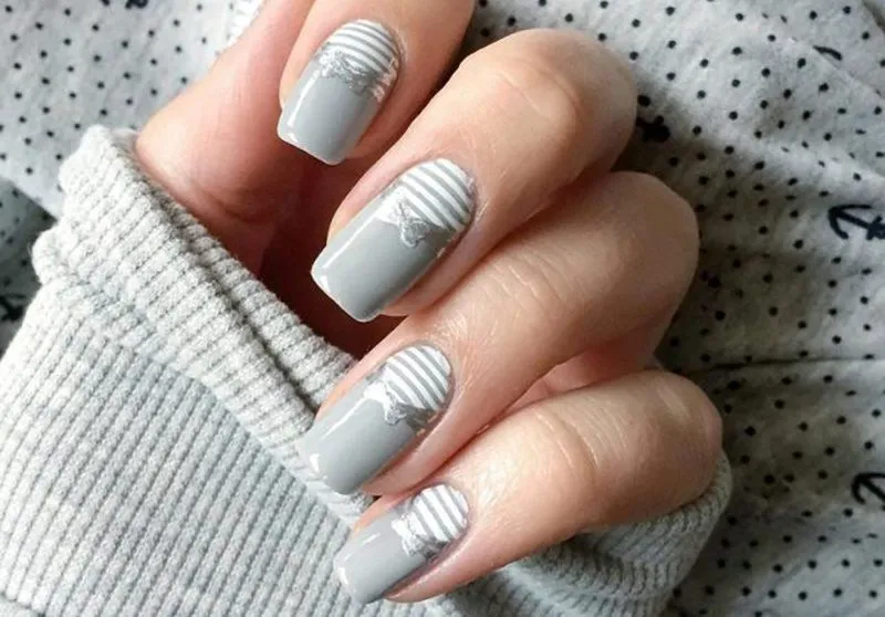 10+ mẫu nail màu xám đơn giản mà cuốn hút