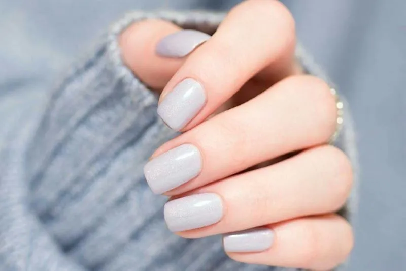 10+ mẫu nail màu xám đơn giản mà cuốn hút