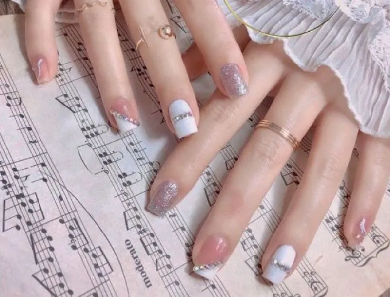 Có các kiểu form móng tay nào? Bật mí cách chọn nail phù hợp với form móng