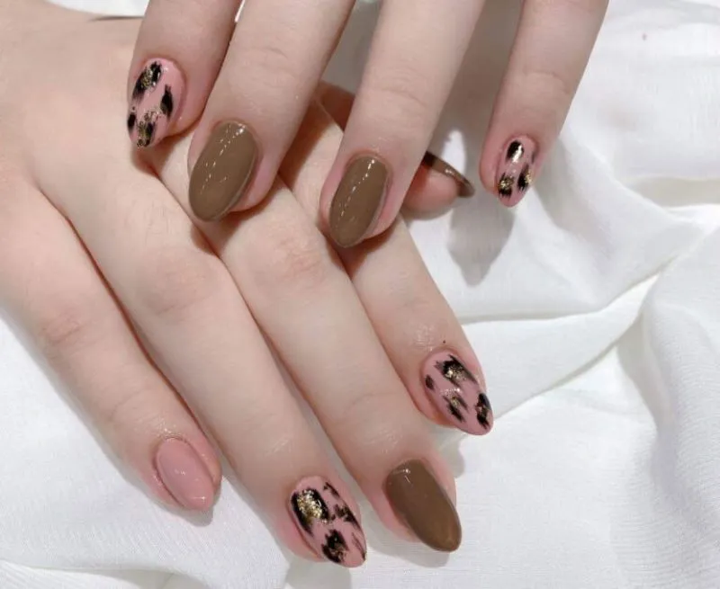 Giải đáp màu nail hợp mệnh kim? Màu nail nào mang lại may mắn tài lộc cho người mệnh Kim?