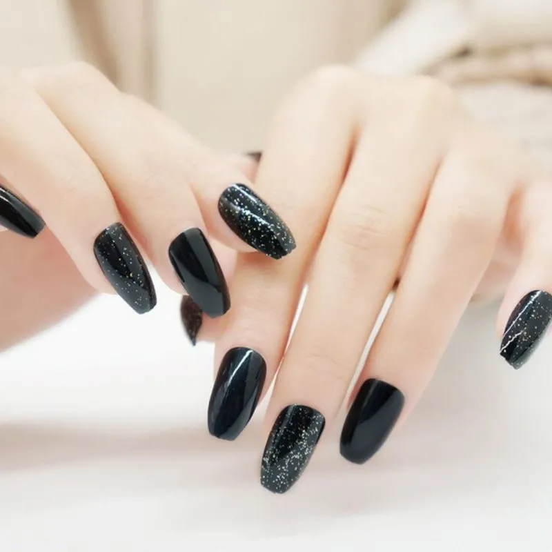 Gợi ý 50 mẫu nail sang chảnh cực slay cho các tiểu thư