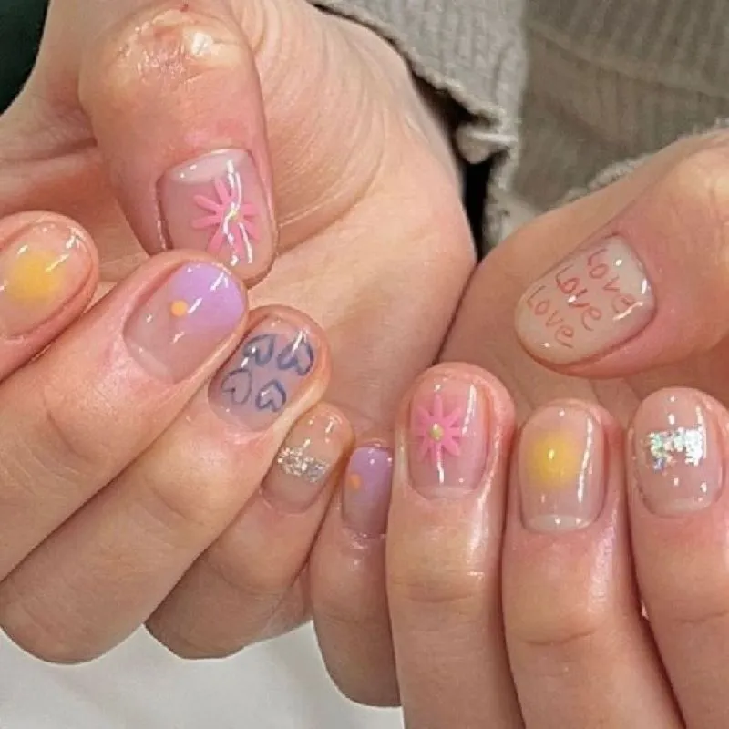 Gợi ý hơn 30 mẫu nail cho bé gái đẹp, đơn giản cực đáng yêu