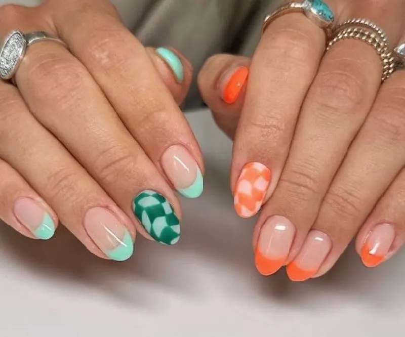 Gợi ý những mẫu nail kẻ caro đơn giản mà cực hút mắt