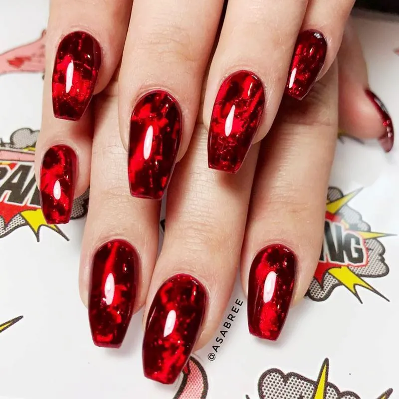 Mẫu nail Halloween ma mị và quyến rũ