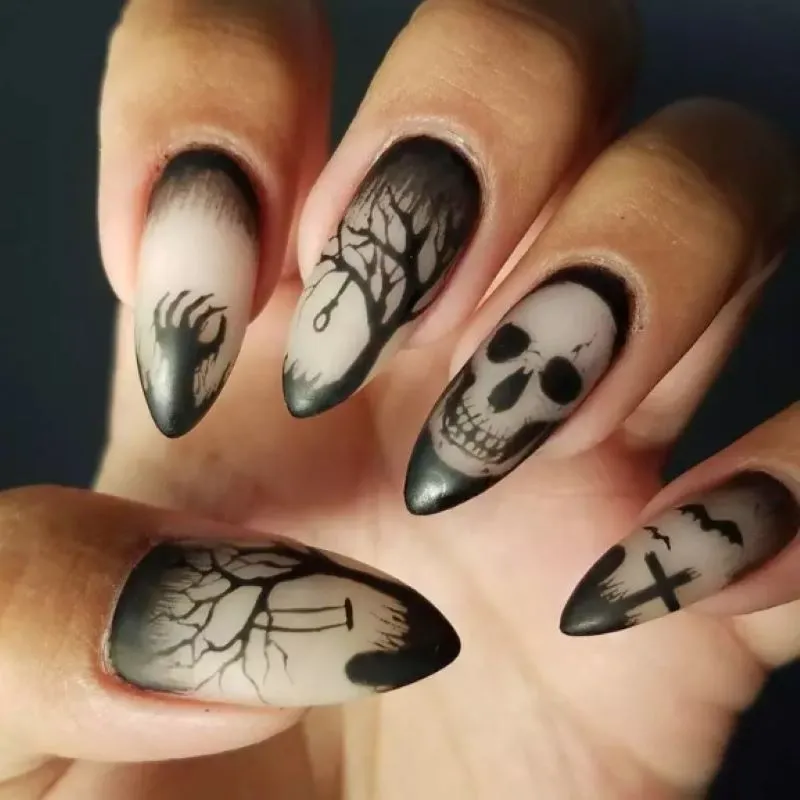 Mẫu nail Halloween ma mị và quyến rũ