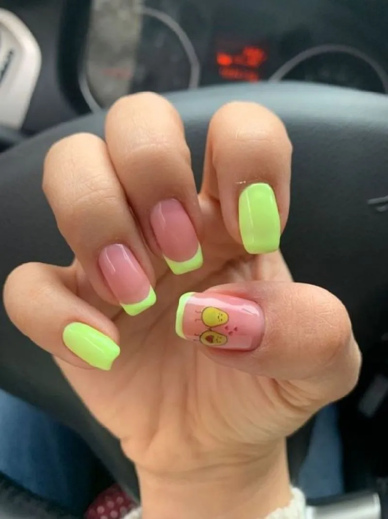 Mẫu nail hình quả bơ có gì mà khiến các chị em ai cũng mê mẩn?