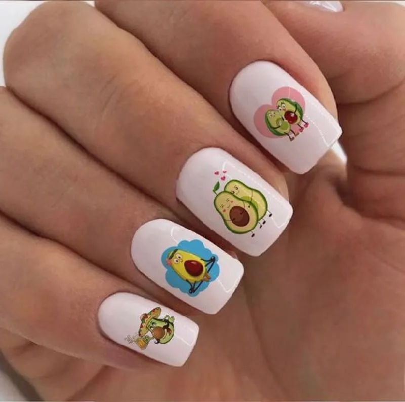 Mẫu nail hình quả bơ có gì mà khiến các chị em ai cũng mê mẩn?