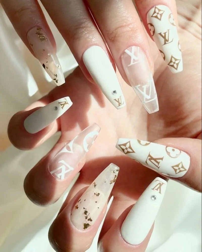 Mẫu nail LV khẳng định đẳng cấp phái đẹp