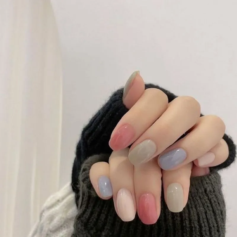 Mẫu nail màu pastel 2024 lên ngôi