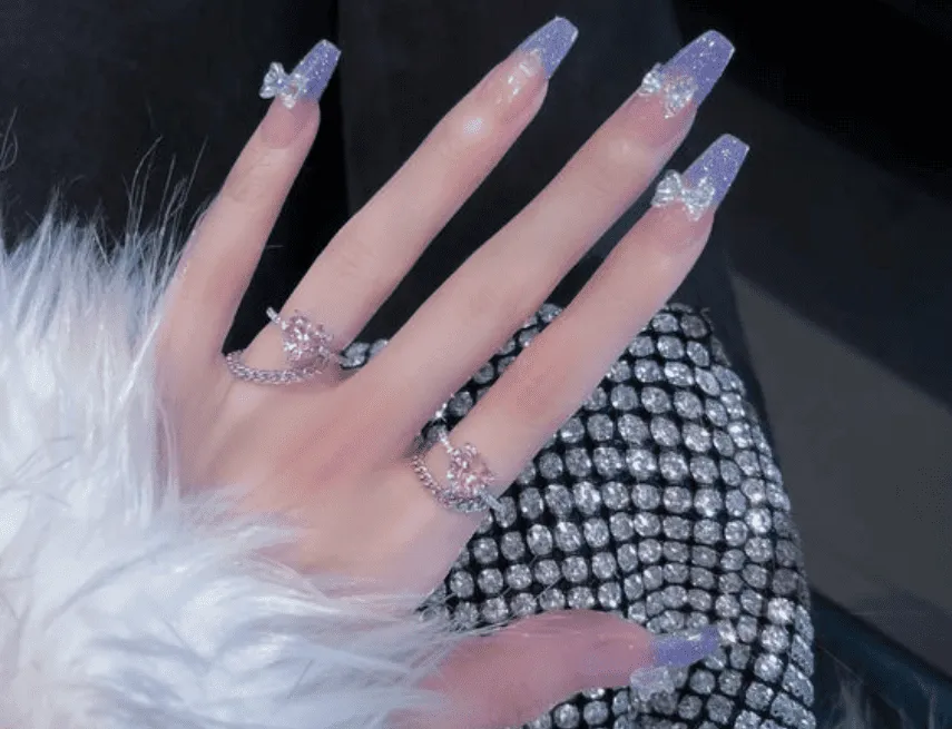 Thử ngay 5 mẫu nail ombre tím thịnh hành trong hè này