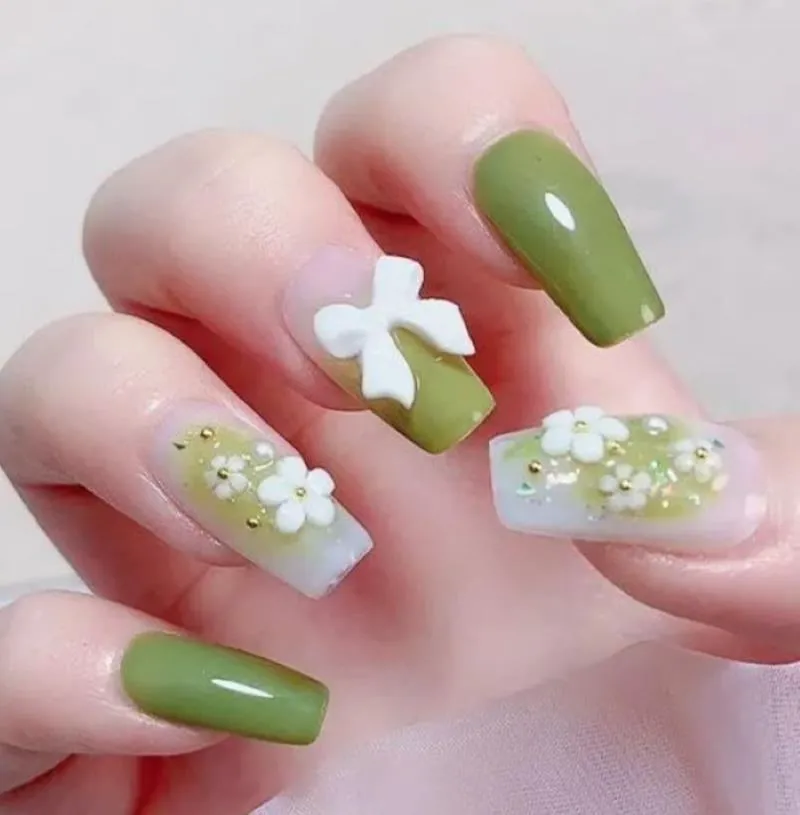 Tổng hợp các mẫu nail màu xanh lá cực hút mắt thêm sành điệu