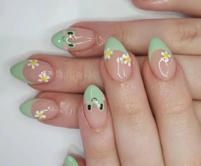 Tổng hợp các mẫu nail màu xanh lá cực hút mắt thêm sành điệu