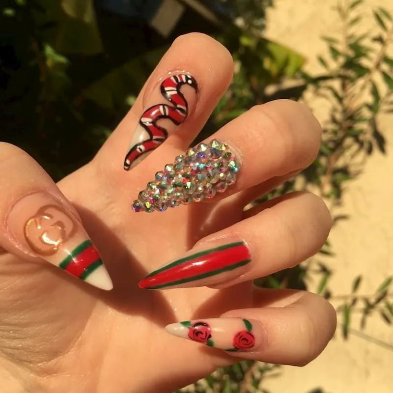 Top 10 mẫu nail Gucci cực sang chảnh nàng không thể bỏ qua