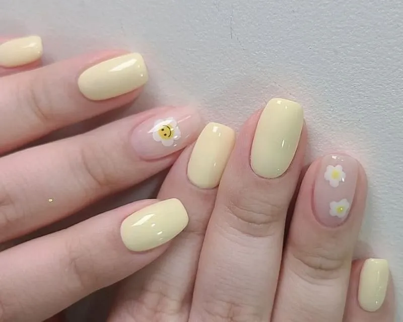 Top 15 mẫu nail cho tay thô giúp đôi tay mềm mại và thon thả