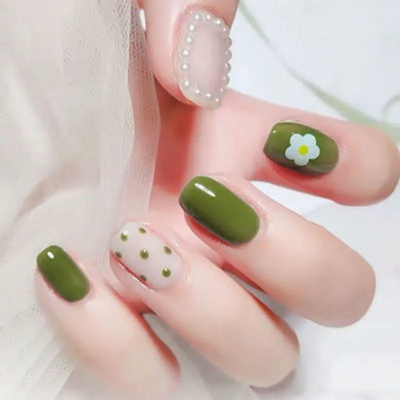 Top 15 mẫu nail màu xanh bơ ấn tượng cực kỳ thu hút