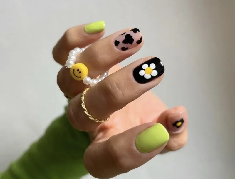 Top những mẫu nail vẽ hoa đơn giản nhất cho mọi ngày