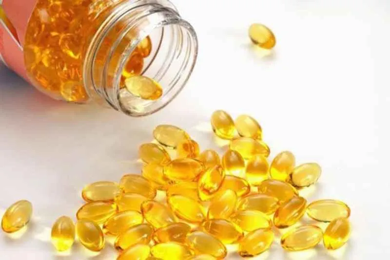 Vitamin E bôi mặt có tác dụng gì? Bí quyết dưỡng da “căng bóng” với vitamin E